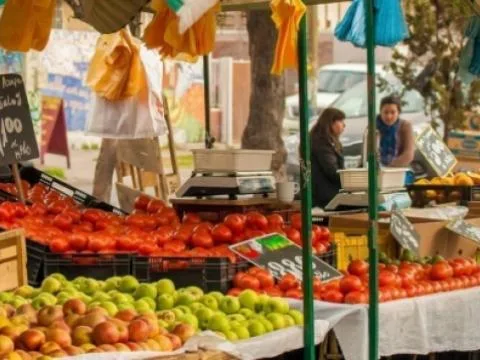 Cartel de Mercadillo de los Miércoles